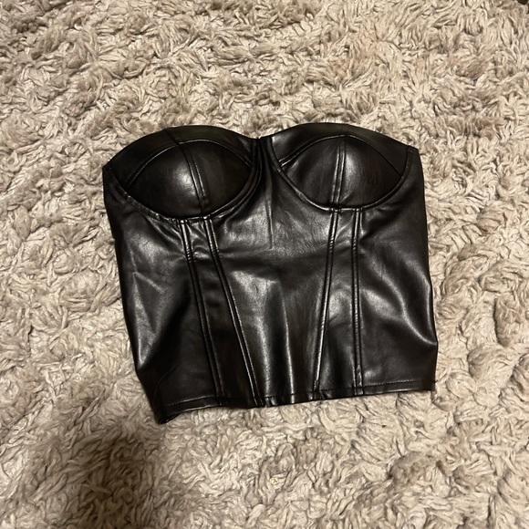 Black leather corset top - Picture 1 of 2